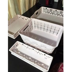 4 Light Pink Desk Accessories